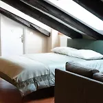 Santa Chiara Apartments